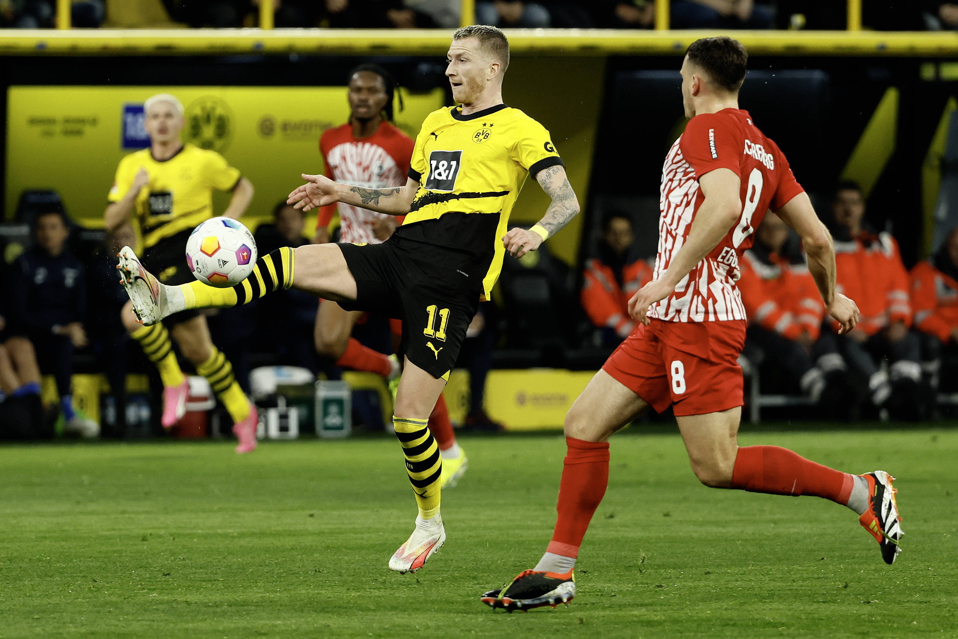 开云体育-德甲倒计时，多特蒙德赛后远射贴柱，细节引发关注，震撼外界，纪律约束更严格的简单介绍